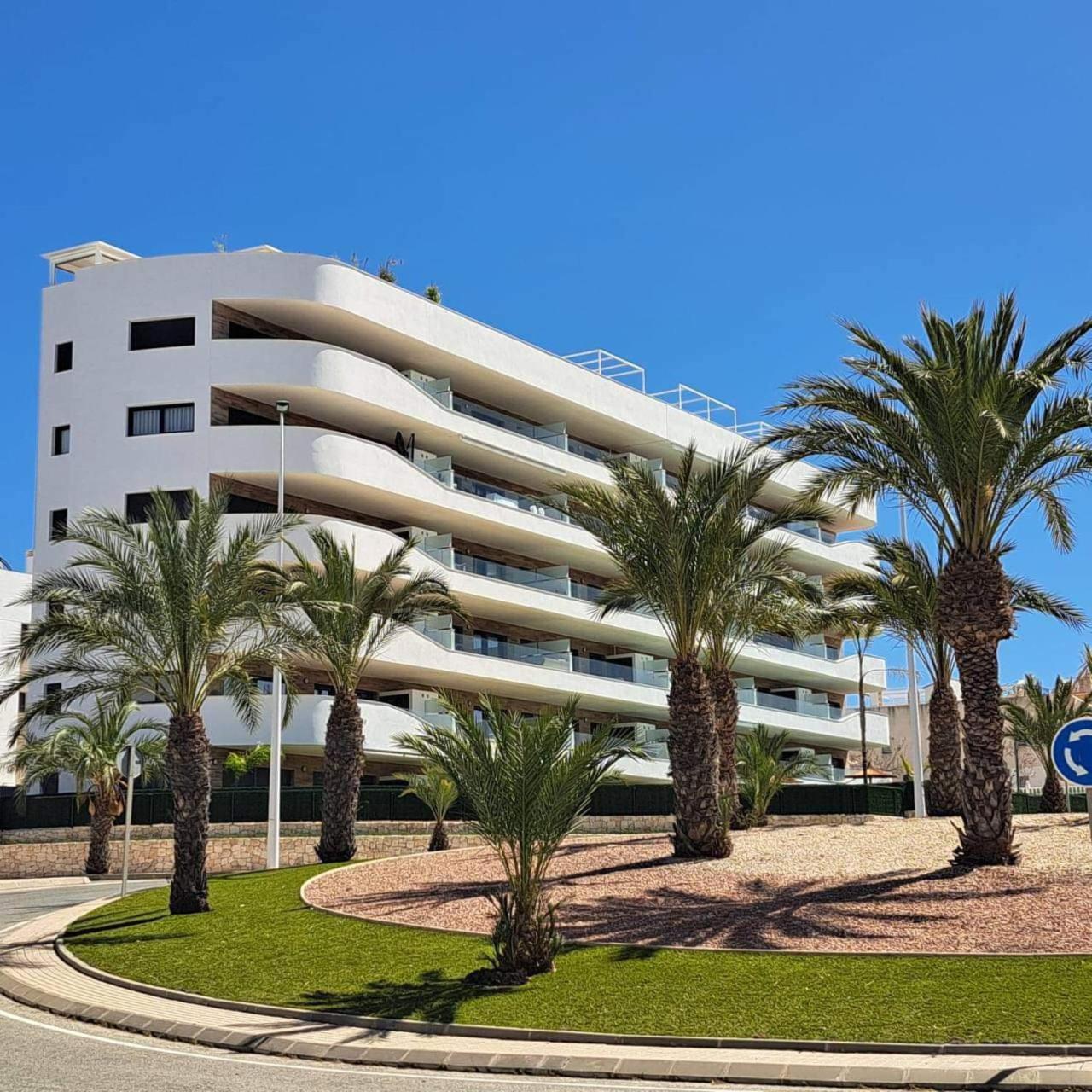 Spanish Sun - 500 M From The Beach Arenales del Sol Exterior photo